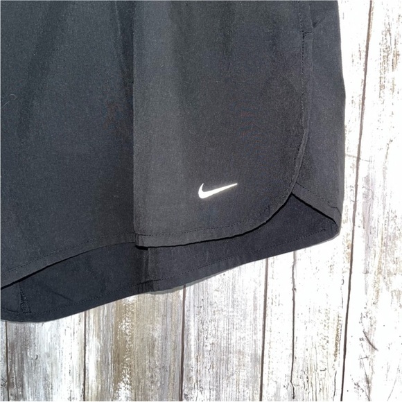 Nike Running Black Shorts - Picture 2 of 6